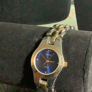 Two tone dark blue face watch